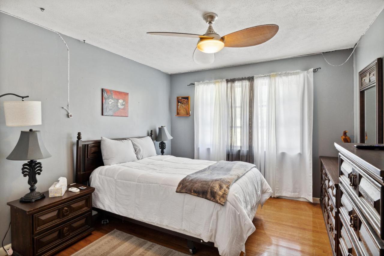 Mid-Century Vintage Brick Ranch Upstairs Guesthouse Sevierville Buitenkant foto